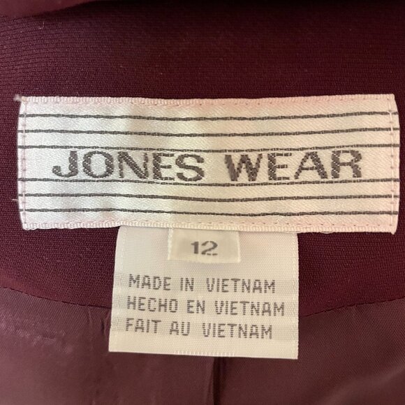JONES WEAR SIZE 12 DARK BERRY SUIT WITH LINED LONG JACKET AND SKIRT - Picture 6 of 12
